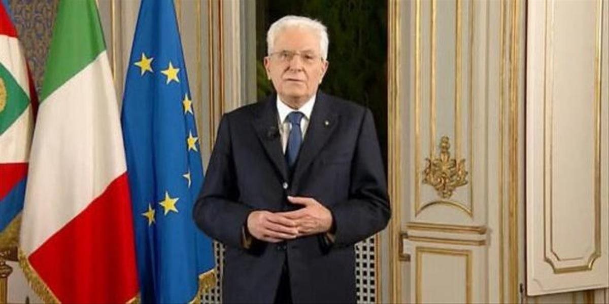 Taliansky prezident rozpustil parlament