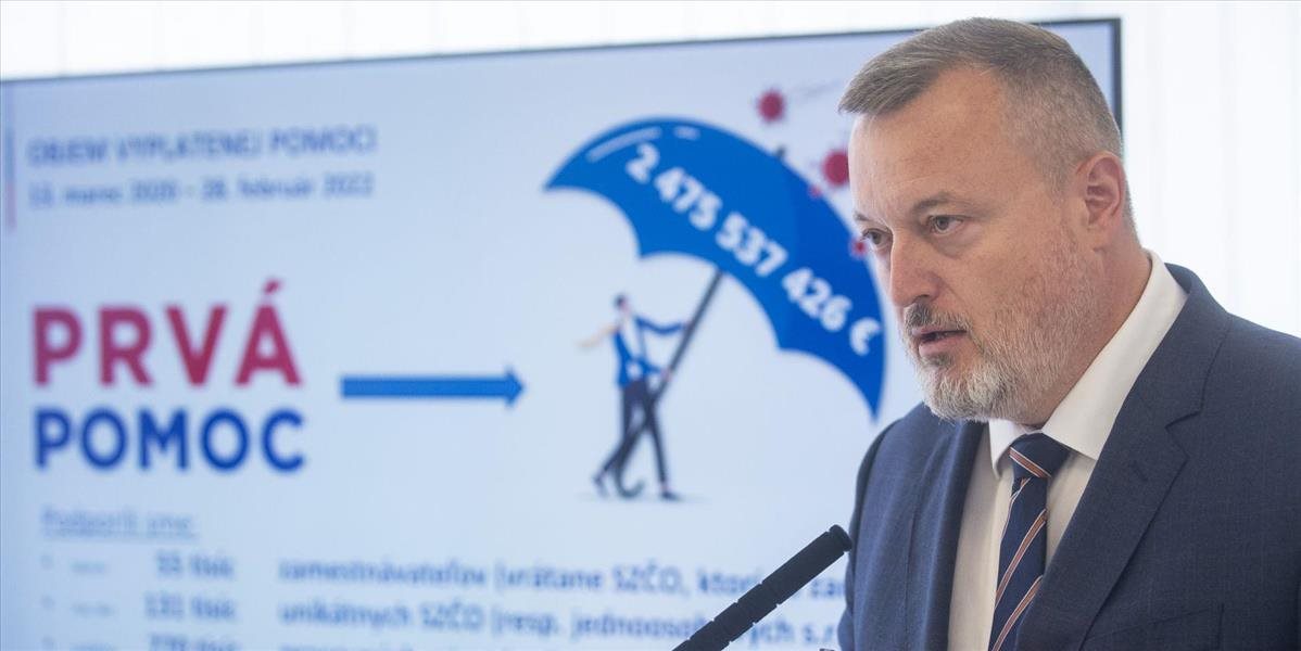 Z Prvej pomoci sa počas pandémie vyplatilo takmer 2,5 miliardy eur, uviedol Krajniak