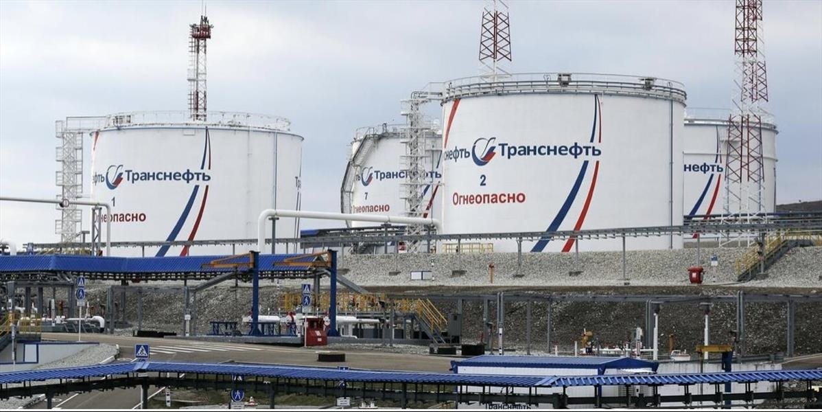 Moskva: Ukrajina zastavila tranzit ruskej ropy do Maďarska, Česka a Slovenska