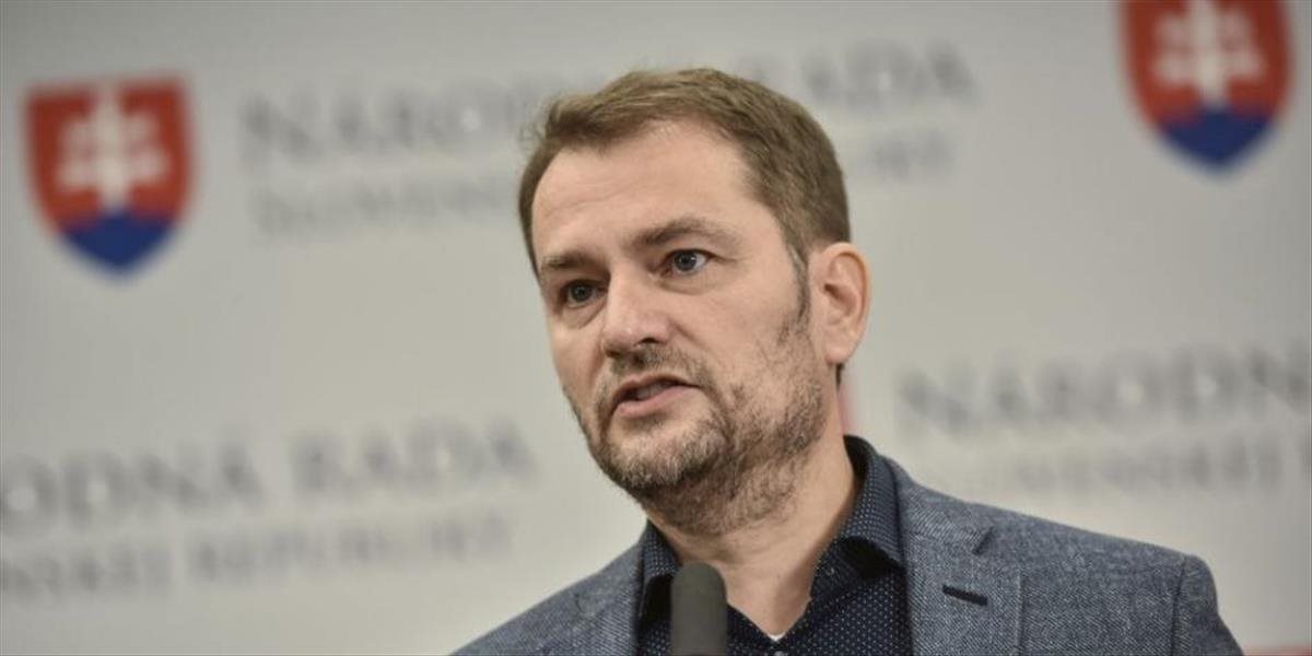 Igor Matovič chce zvýšiť platy zdravotným sestrám, má ísť o ospravedlnenie za vlády Smeru