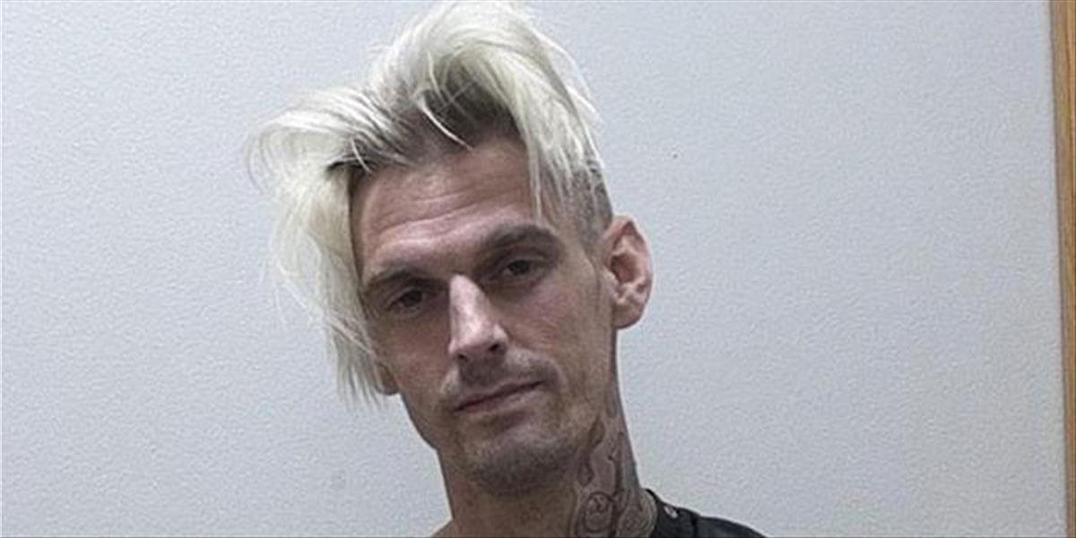 Vo veku 34 rokov zomrel spevák a raper Aaron Carter