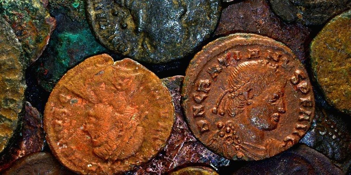 Archeológovia našli v kanalizácii pod Koloseom kosti zvierat a mince