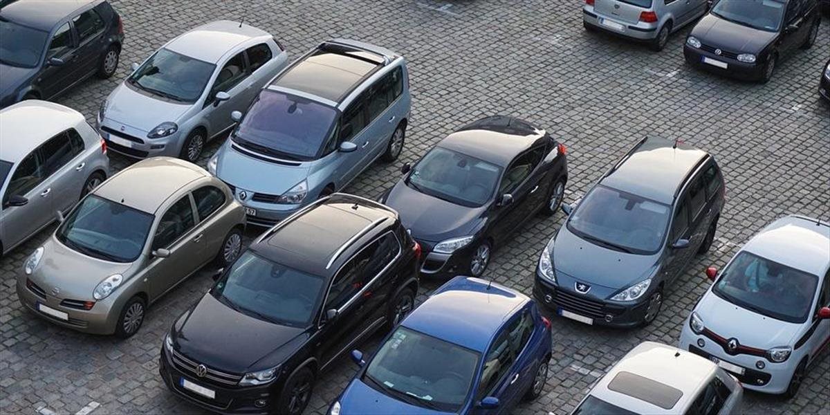 Návštevy v rezidentských zónach v Trnave budú parkovať bezplatne dlhšie