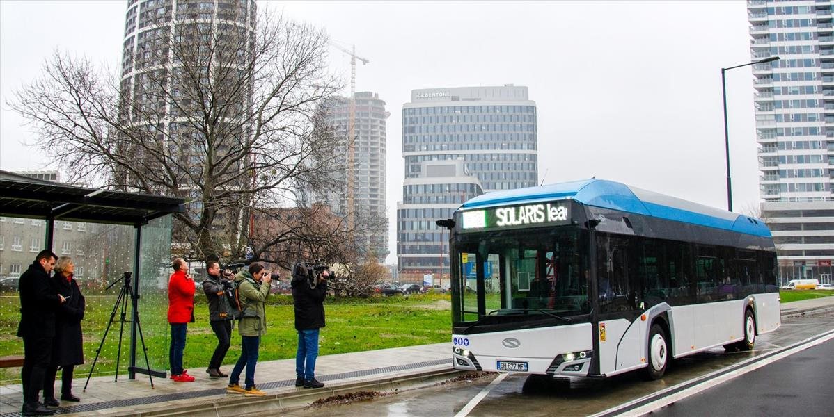 V Bratislave začínajú testovať vodíkový autobus