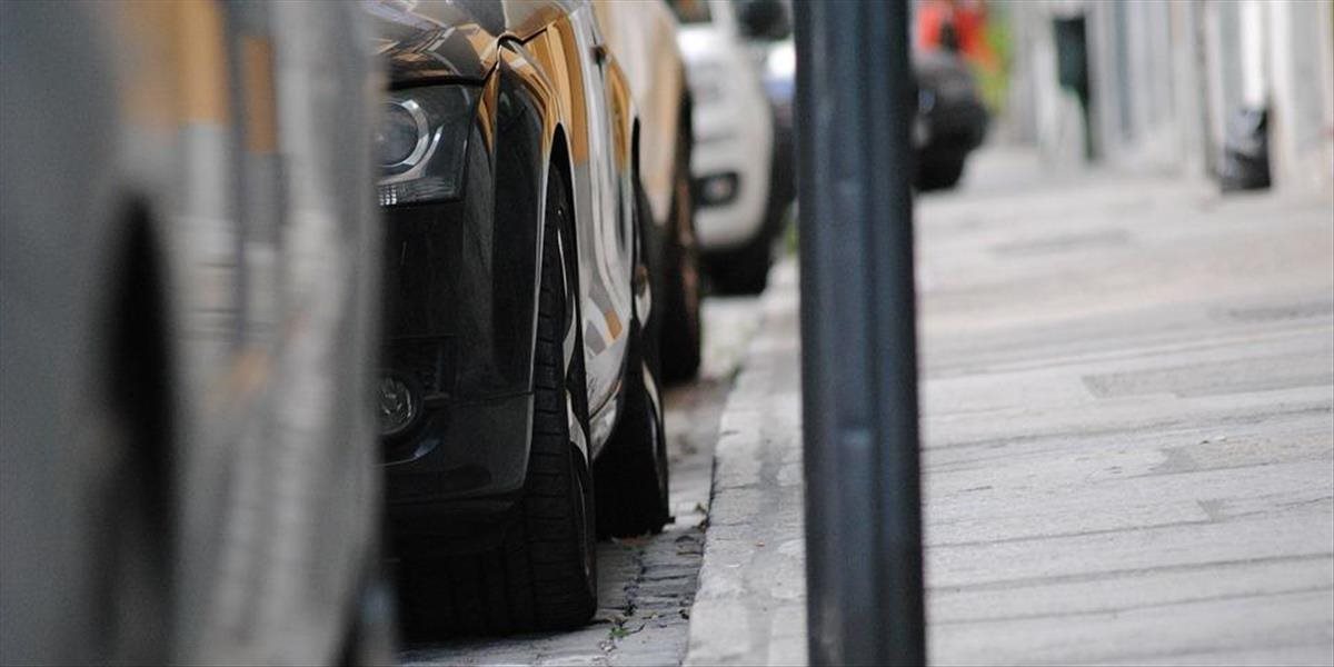 Do júla by malo byť schválené rezidentské parkovanie pre všetky sídliská v Trnave