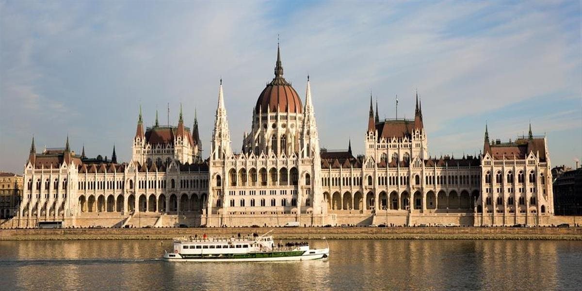 Maďarsko zaviedlo daň z nadmerných ziskov farmaceutických firiem