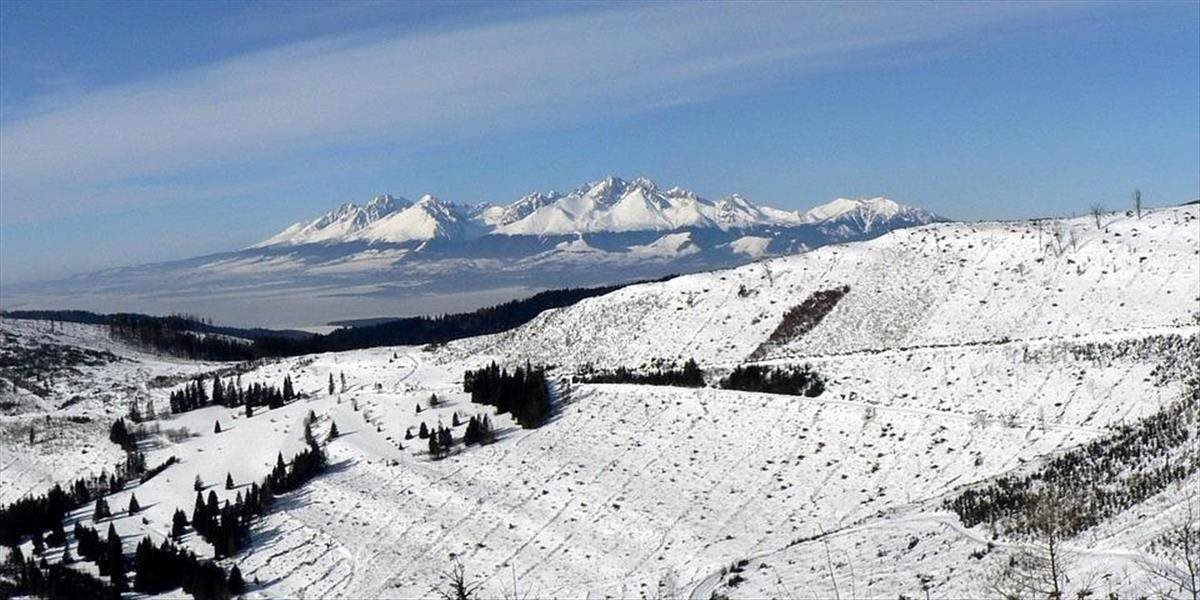 Vo vyšších polohách Tatier platí mierne lavínové nebezpečenstvo