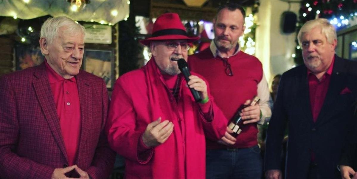 Jozef OKLAMČÁK si nebude na Nový rok 2023 pripíjať "šampanským, ale írskou whisky McConnell´s