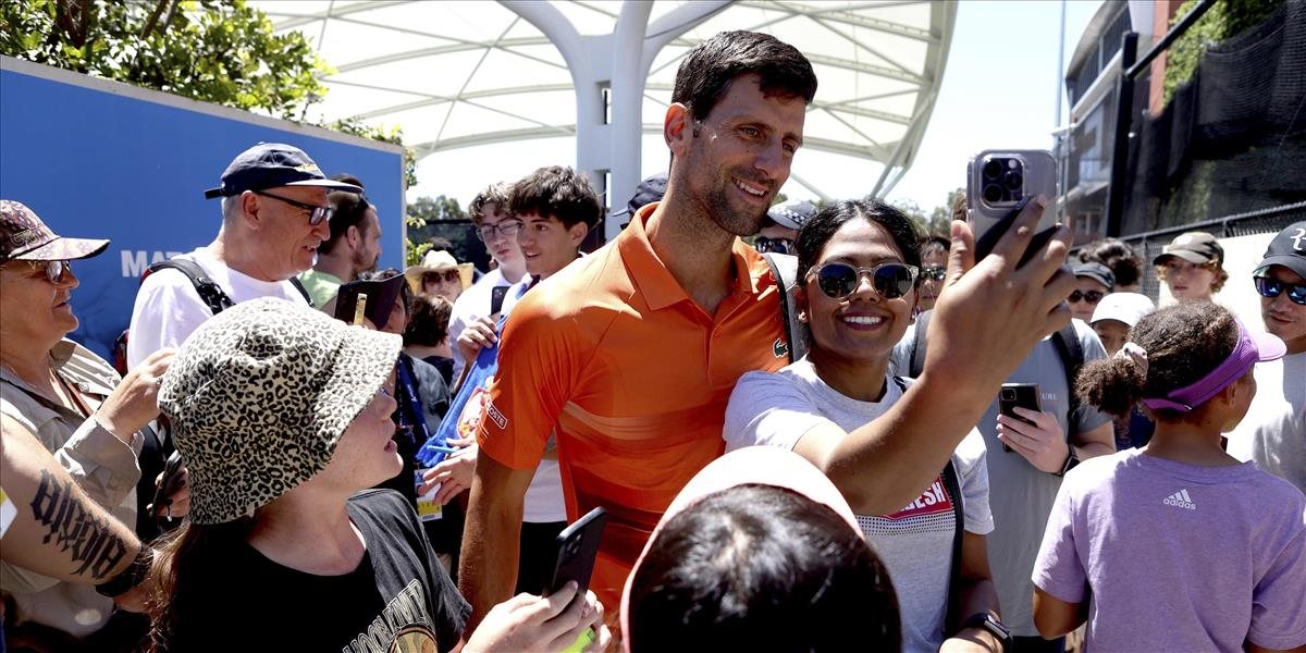 Djokovič sa v Adelaide dočkal vrelého privítania
