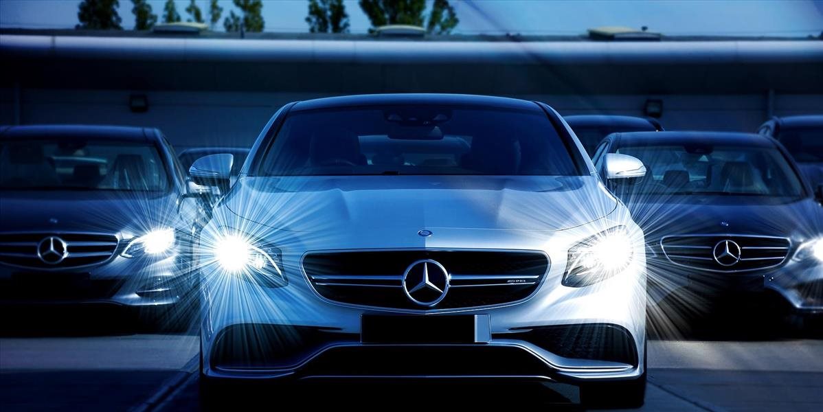 Predaj áut Mercedes-Benz vlani mierne klesol