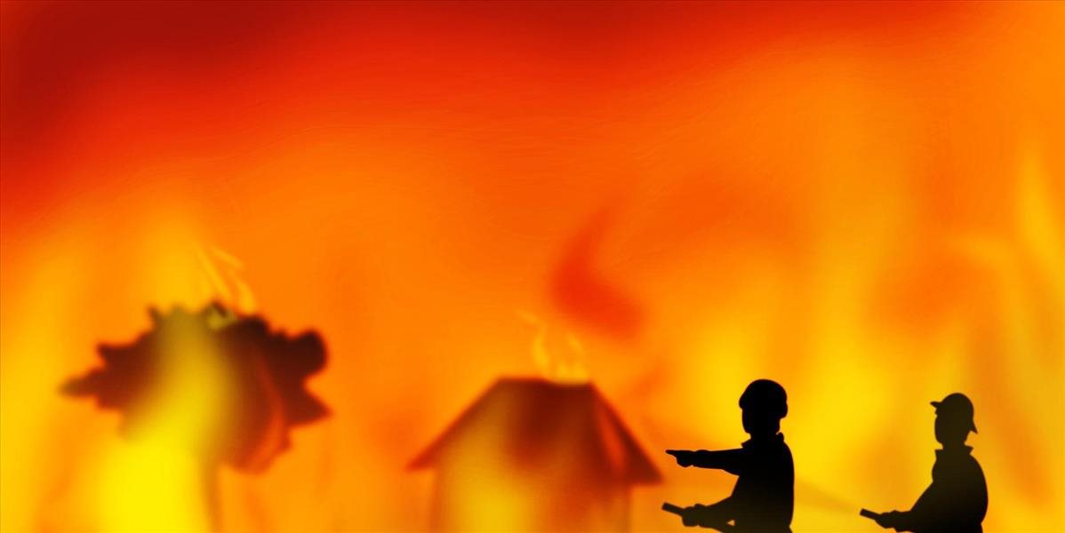 Pri výbuchu a požiari rodinného domu vo Vajnoroch sa zranila jedna osoba