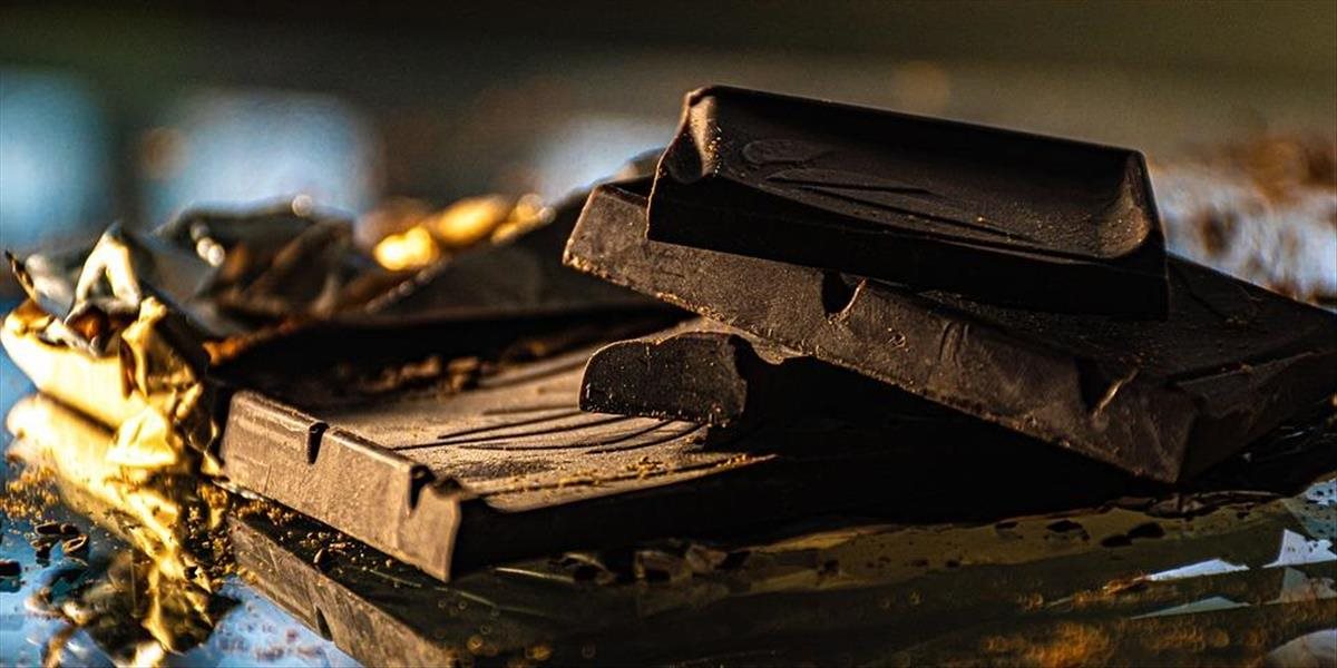 Chuť čokolády na jazyku ovplyvňuje, ako ho pri rozpúšťaní obaľuje tukom