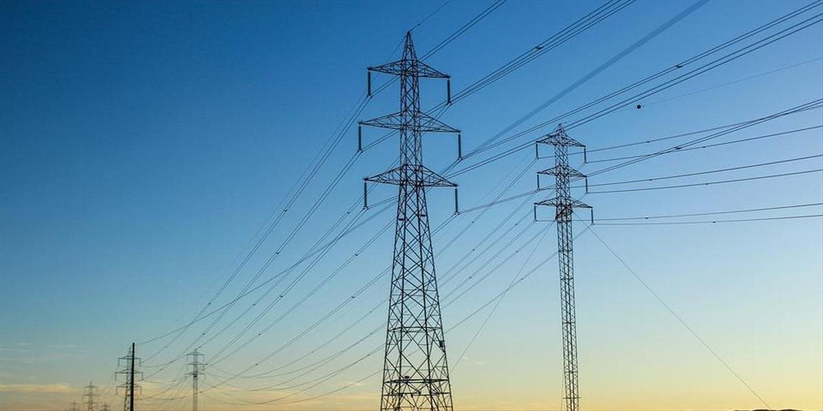 Bez elektriny je stále asi 3000 domácností najmä v okresoch Brezno a Detva