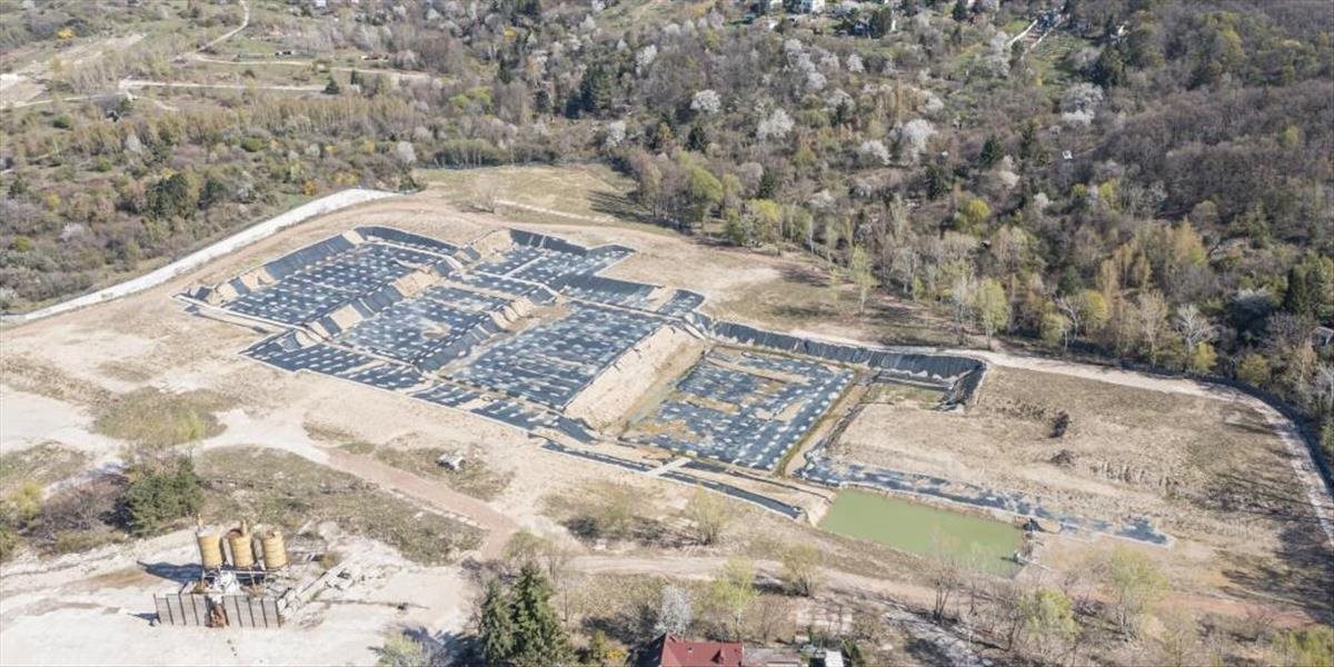 ZDRAVOTNÍCTVO: Výstavba nemocnice Rázsochy sa podľa premiéra Hegera musí uskutočniť, výmena ministra zdravotníctva nie je na stole