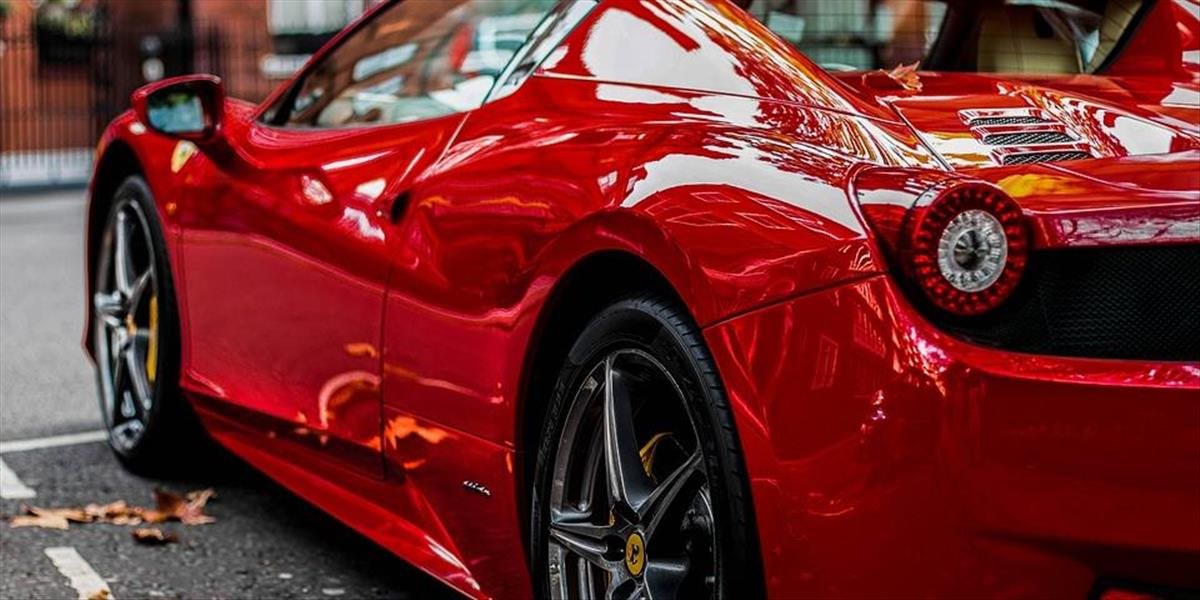 Automobilka Ferrari dodala vlani na trh rekordných vyše 13.000 vozidiel
