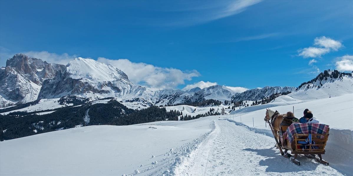 V Trstenej vyhlásili mimoriadnu situáciu pre snehovú kalamitu