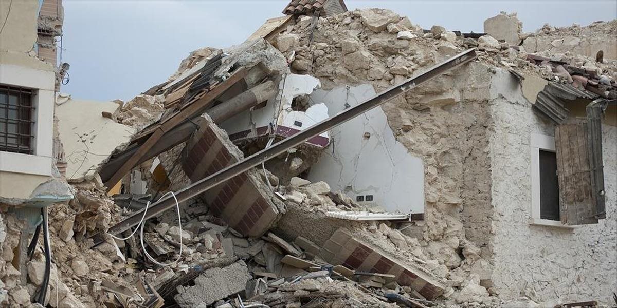 Silné zemetrasenie v Turecku a Sýrii si vyžiadalo už najmenej 568 obetí
