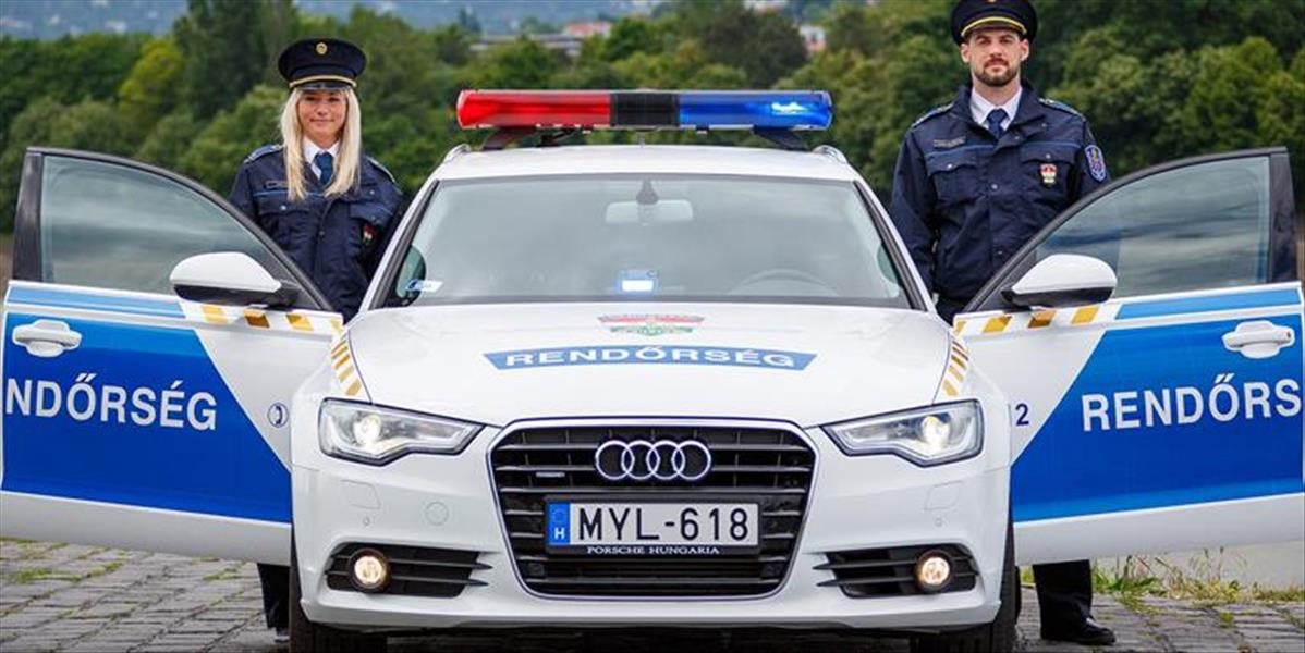 Do Srbska vycestuje ďalší kontingent policajtov strážiť hranice.