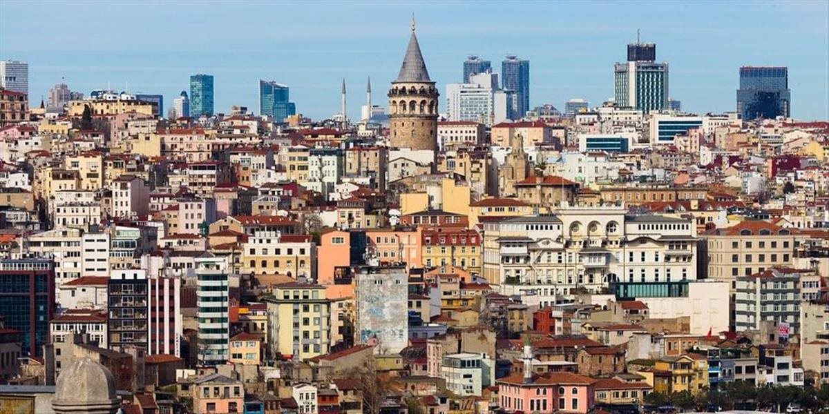 Turecko zanedbávalo stavebné zákony v oblastiach so zemetraseniami