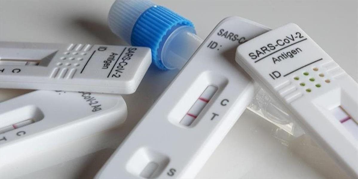 Maďarsko: Vláda zrušila preukazy o očkovaní proti covidu