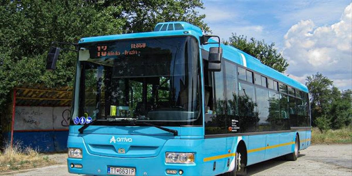 Autobusový dopravca Arriva bude budúci týždeň premávať v prázdninovom režime