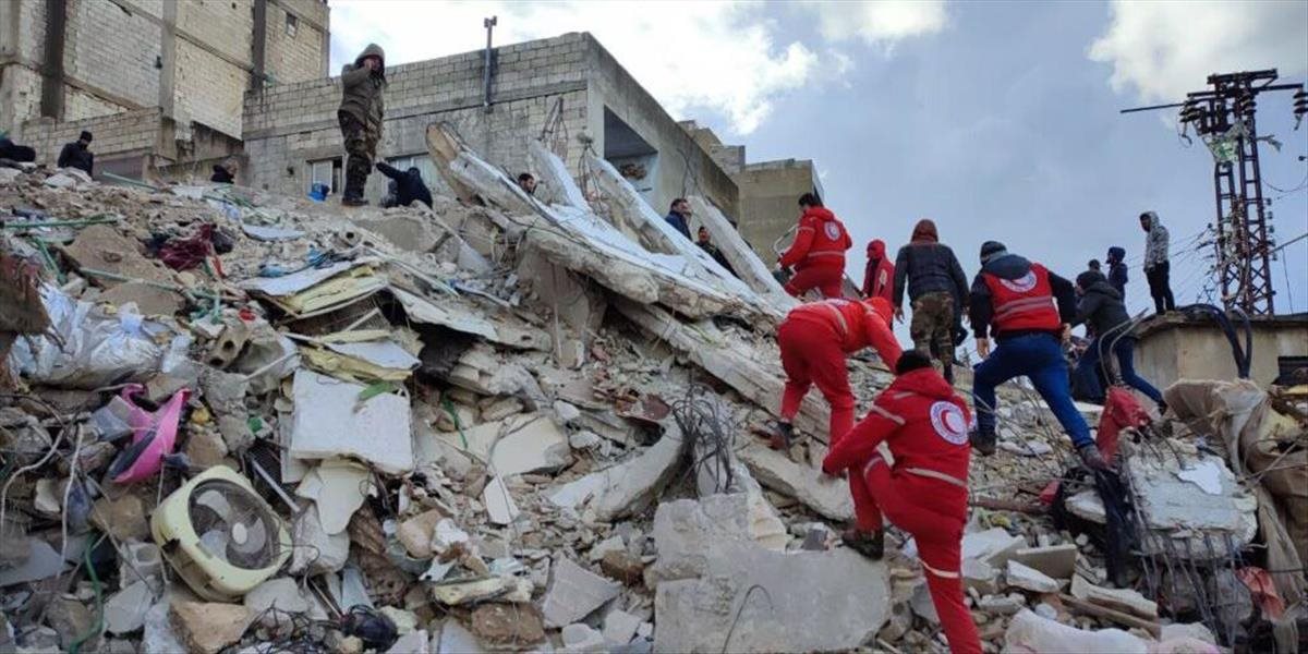 Zemetrasenia v Turecku budú stáť poisťovne 2,4 miliardy USD