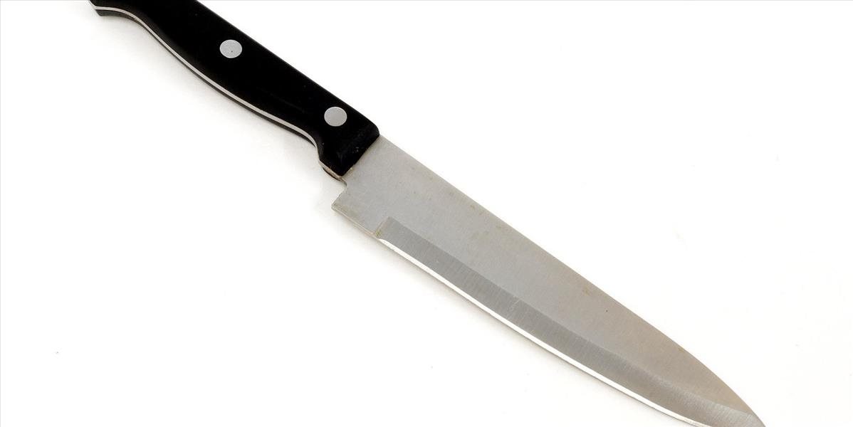 Vo Zvolene muž napadol iného muža a útočil na neho nožom