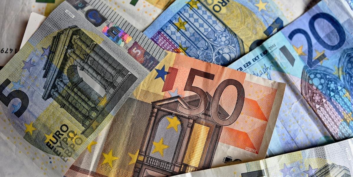 Výška sumy pri platbách v hotovosti by sa mohla zjednotiť na 15.000 eur