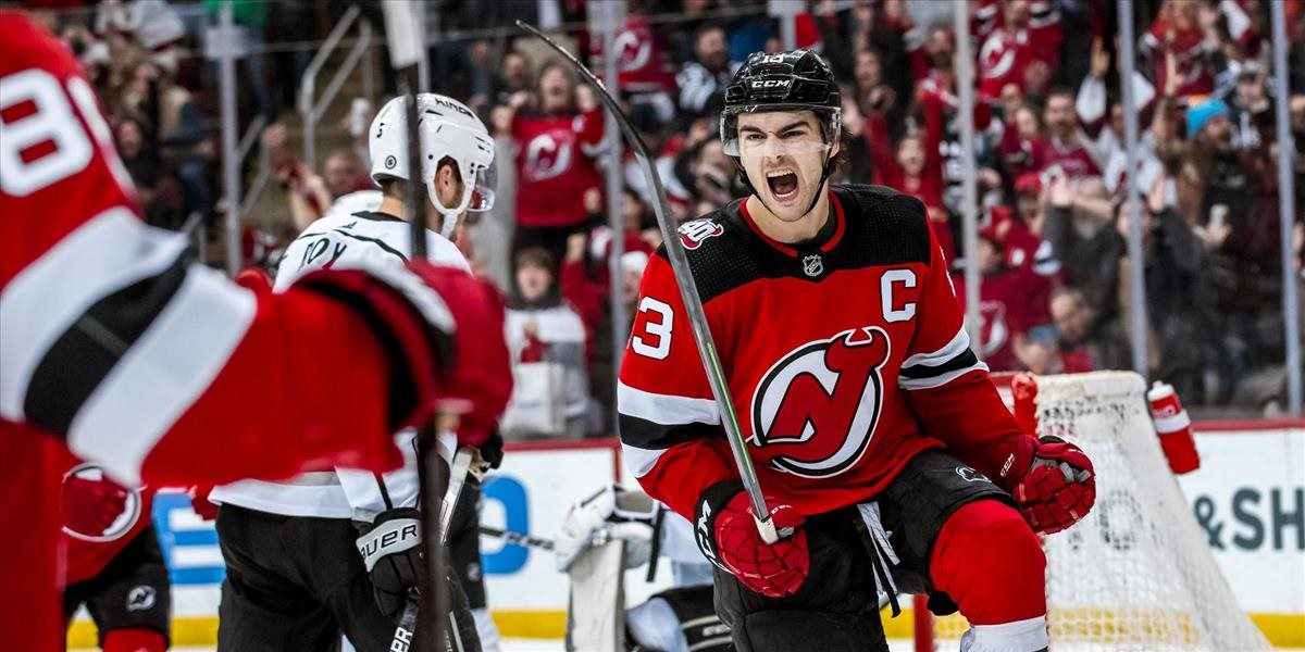 NHL: Tatar druhou hviezdou zápasu, New Jersey pomohol gólom a asistenciou