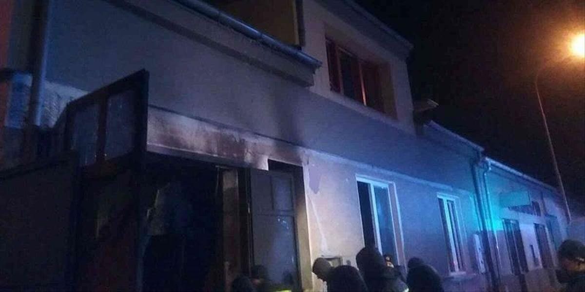Na ulici 9. mája v Trnave horela garáž