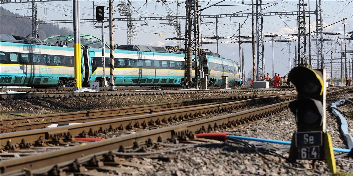 ZSSK po strete vlakov v Žiline zintenzívni preskúšavanie a kontroly rušňovodičov