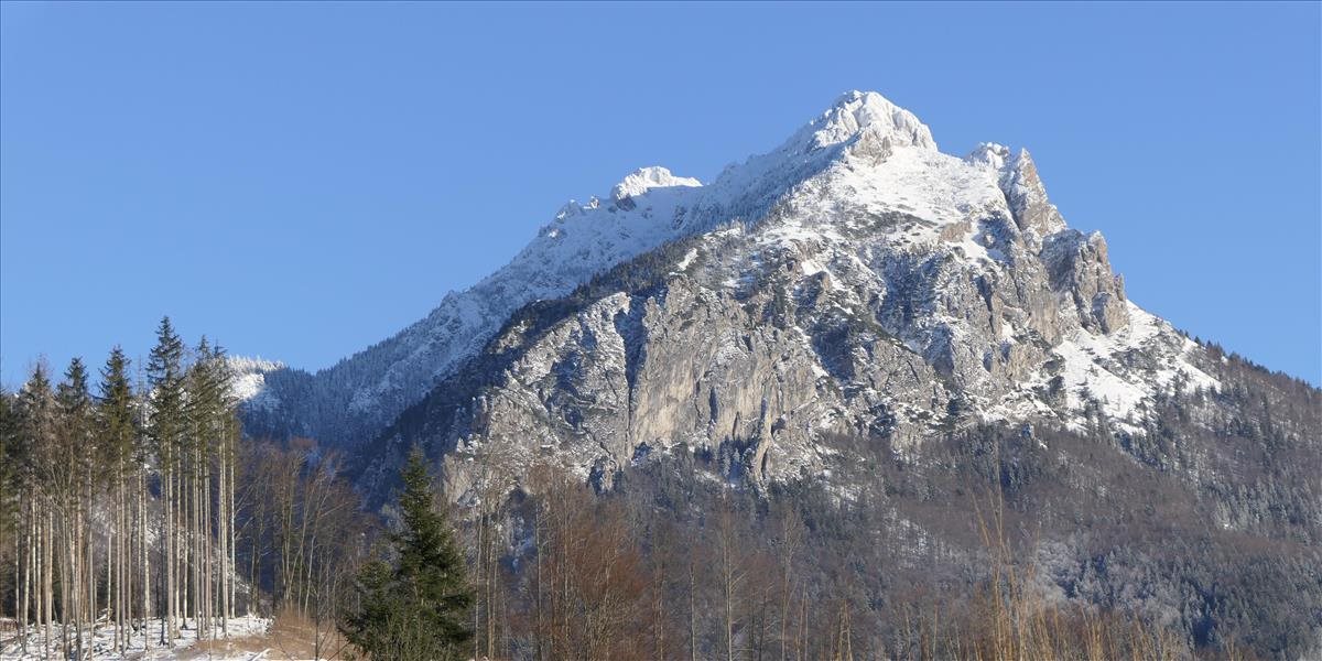 Meteorológovia varujú v stredu a štvrtok pred vetrom na horách