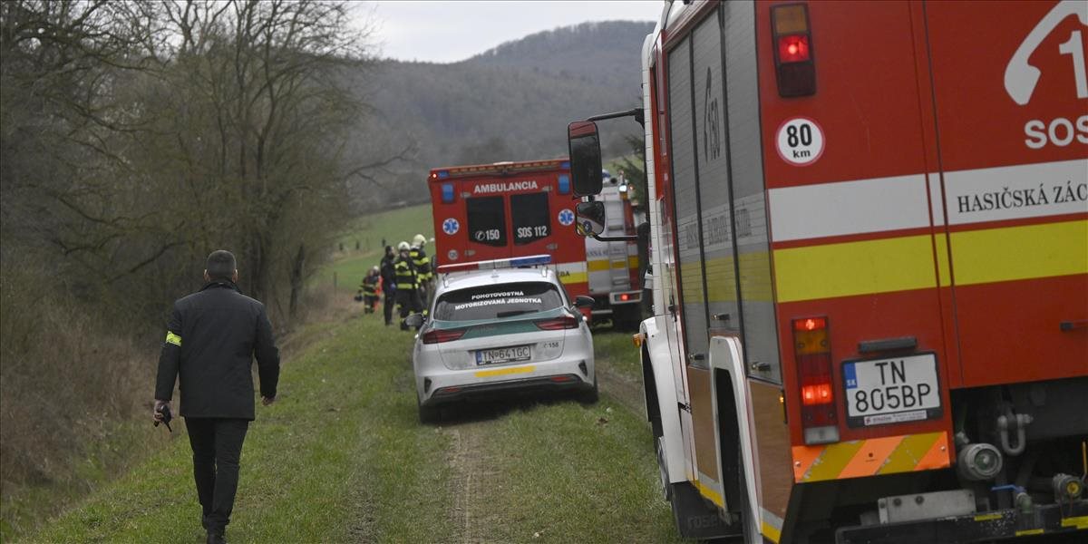 Mesto Banská Bystrica a hasiči upozorňujú ľudí na zákaz jarného vypaľovania trávy