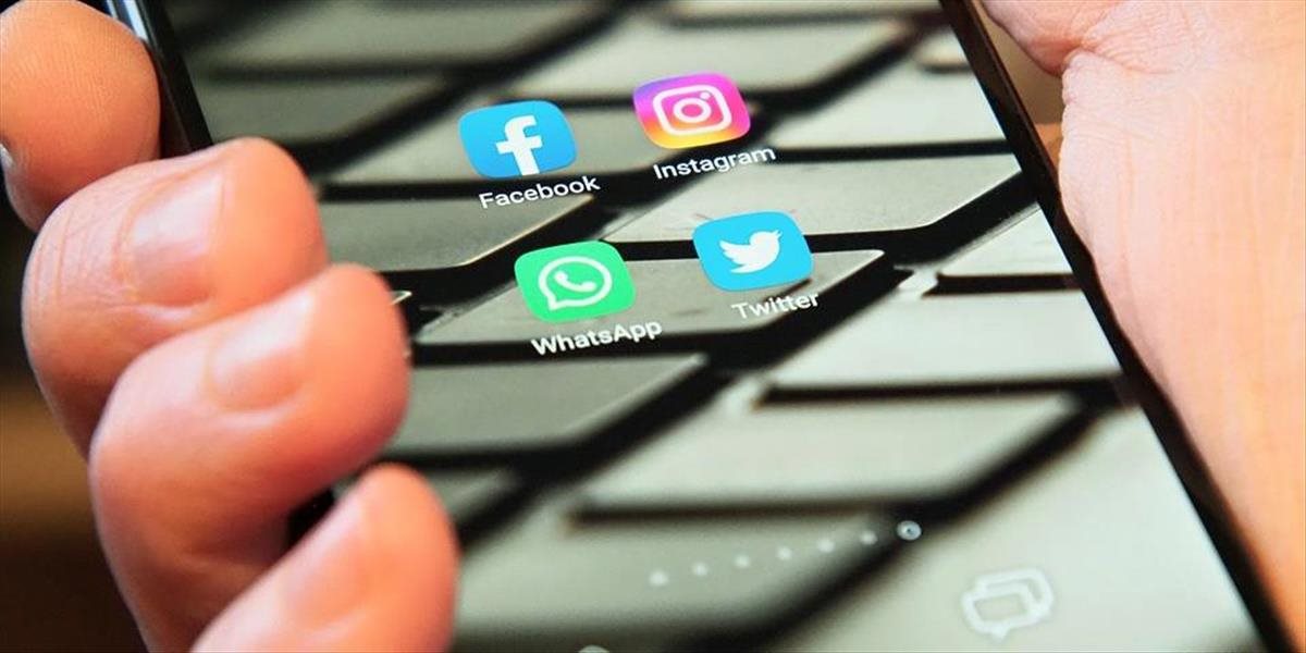 Meta, materská spoločnosť Facebooku, zruší ďalších 10.000 pracovných miest