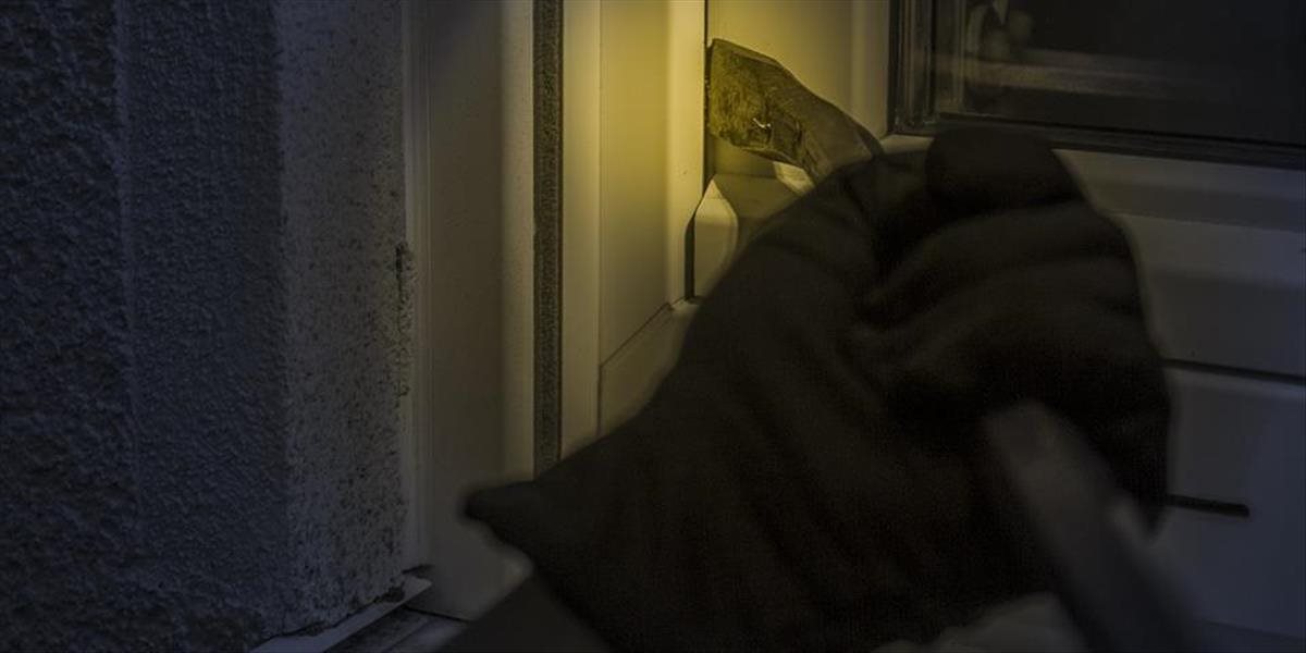 Neznámy páchateľ ukradol z domu v Prešove takmer 15.000 eur