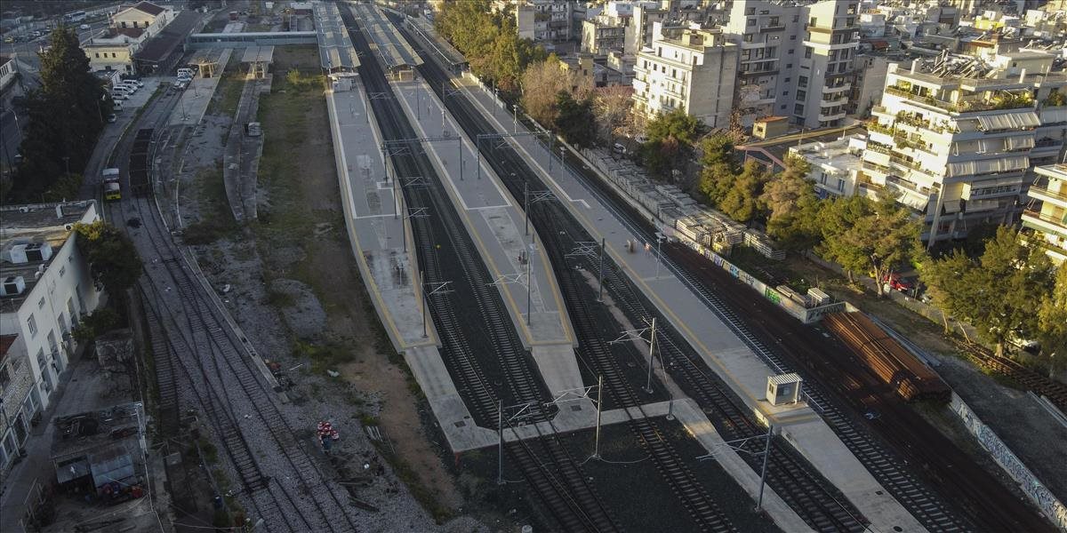 Po tragickej zrážke v Grécku čiastočne obnovili vlakové spojenie
