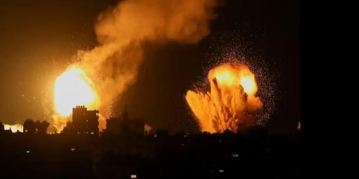 Izrael podniká útoky v Libanone a Gaze po sérii rakiet vypálených cez hranice