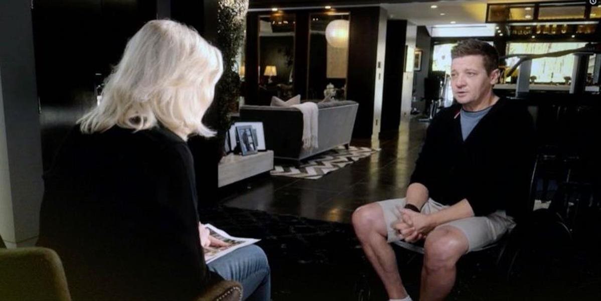 Herec Jeremy Renner popisuje desivé zranenia v prvom rozhovore po nehode snežného pluhu