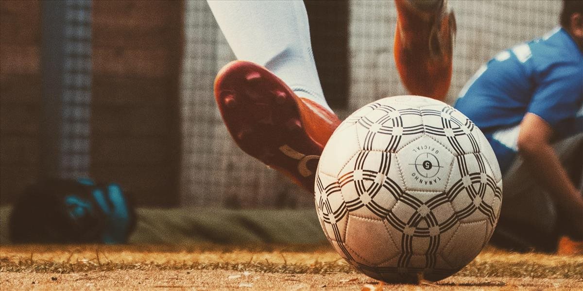 Futbalisti Atletica zdolali Almeriu 2:1, hostia ani raz nevystrelili na bránu