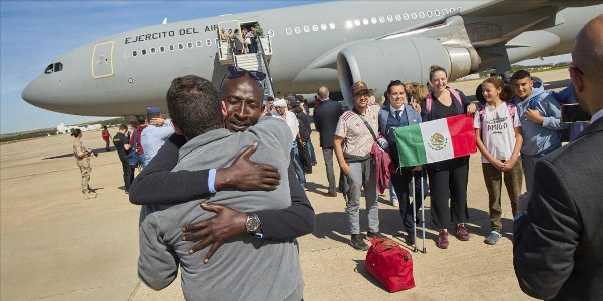 Do krajín susediacich so Sudánom by mohlo prísť až 270.000 utečencov