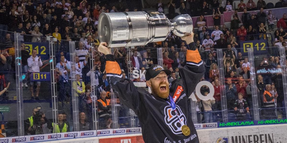 Hokejisti HC Košíce oslávia majstrovský titul v piatok 28.apríla.