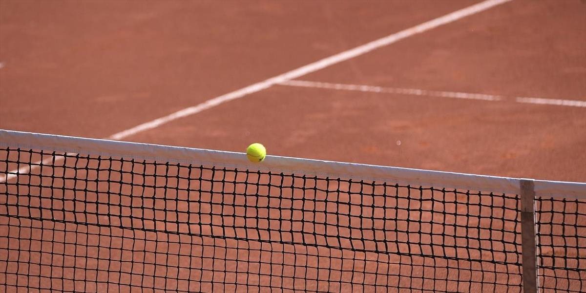 Tenistka Krejčíková postúpila do 3. kola turnaja v Madride. Súperku Koviničovú porazila v troch setoch
