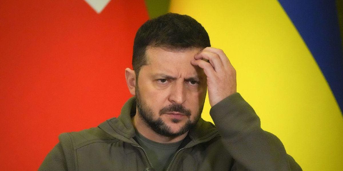 Zelenskyj pripomenul obete útokov a žiadal posilnenie protivzdušnej obrany