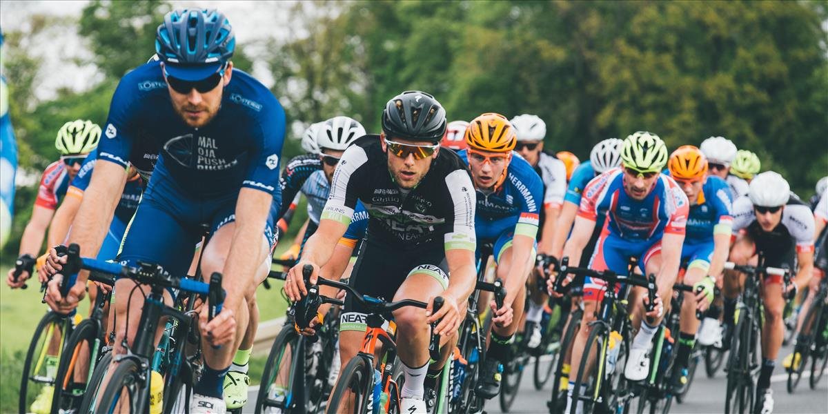 Počasie výrazne skrátilo kráľovskú 13. etapu cyklistických pretekov Giro d'Italia, odstúpil Pedersen