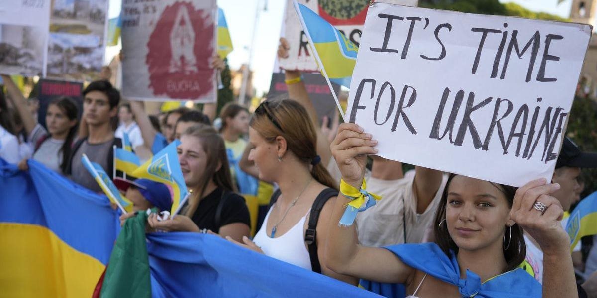 Rezort školstva a UNICEF vyhlásili výzvu k projektu Deň Ukrajiny