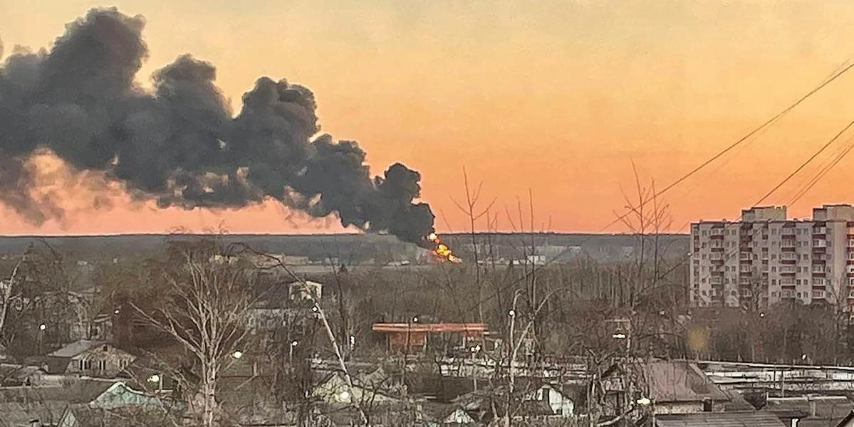 Ukrajina odrazila masívny útok dronmi na Kyjev, uviedla armáda