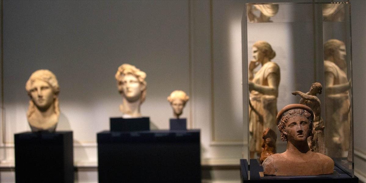 Grécko získalo od britského obchodníka naspäť stovky historických predmetov