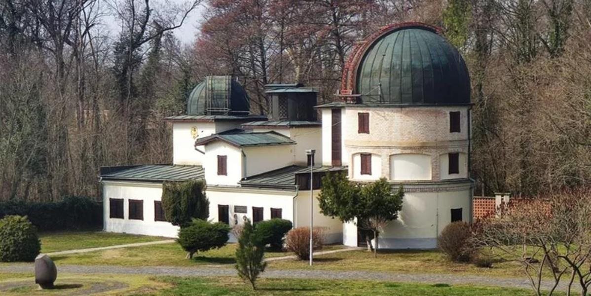 Hurbanovská hvezdáreň si uctila svojho zakladateľa novou bustou a reliéfom