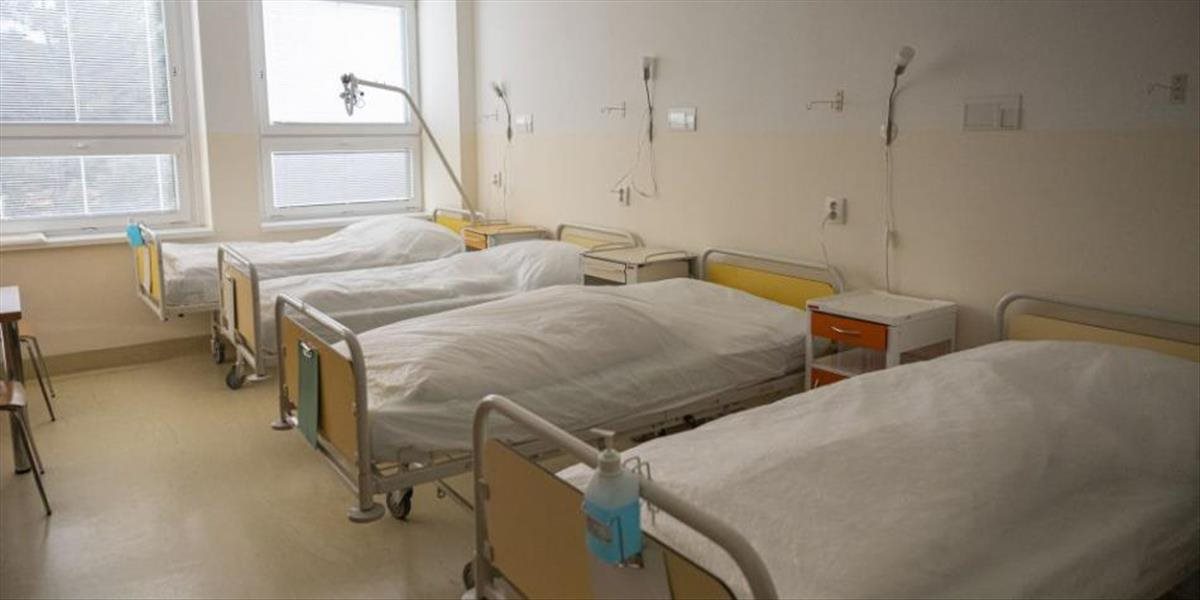 Po prevrátení vlaku pri Rimavskej Sobote sú hospitalizované tri osoby