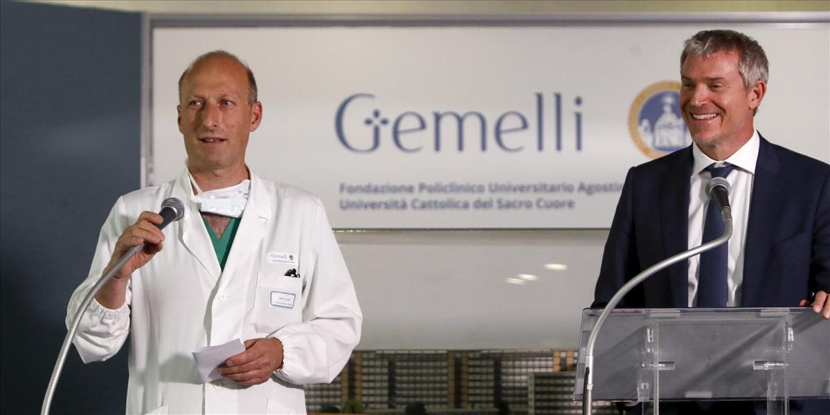 Pápež sa zotavuje po trojhodinovej operácii hernie, v nemocnici zostane niekoľko dní